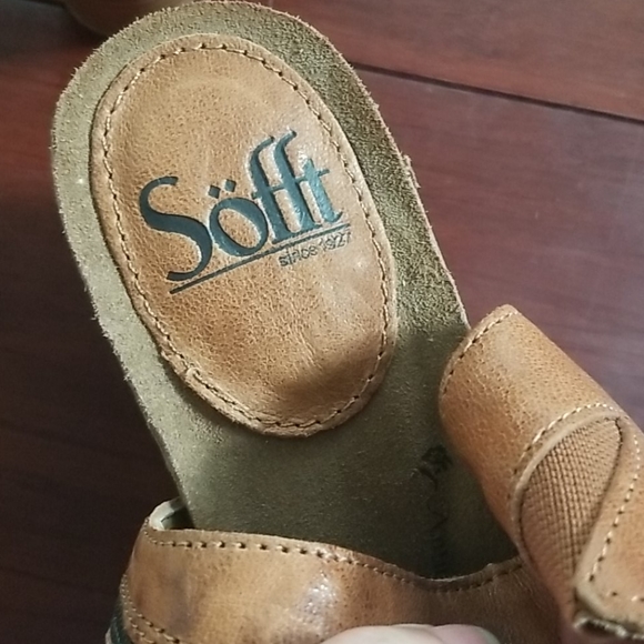 Shoes - Picture 6 of 6